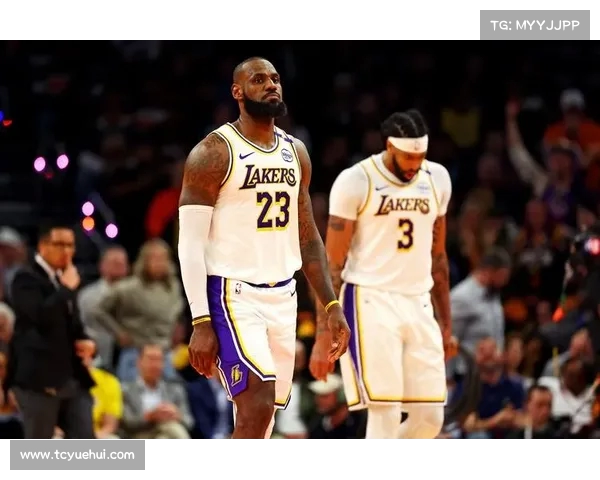 湖人队主场迎战,力克劲敌继续冲击季后赛 湖人队主场迎战,力克劲敌继续冲击季后赛